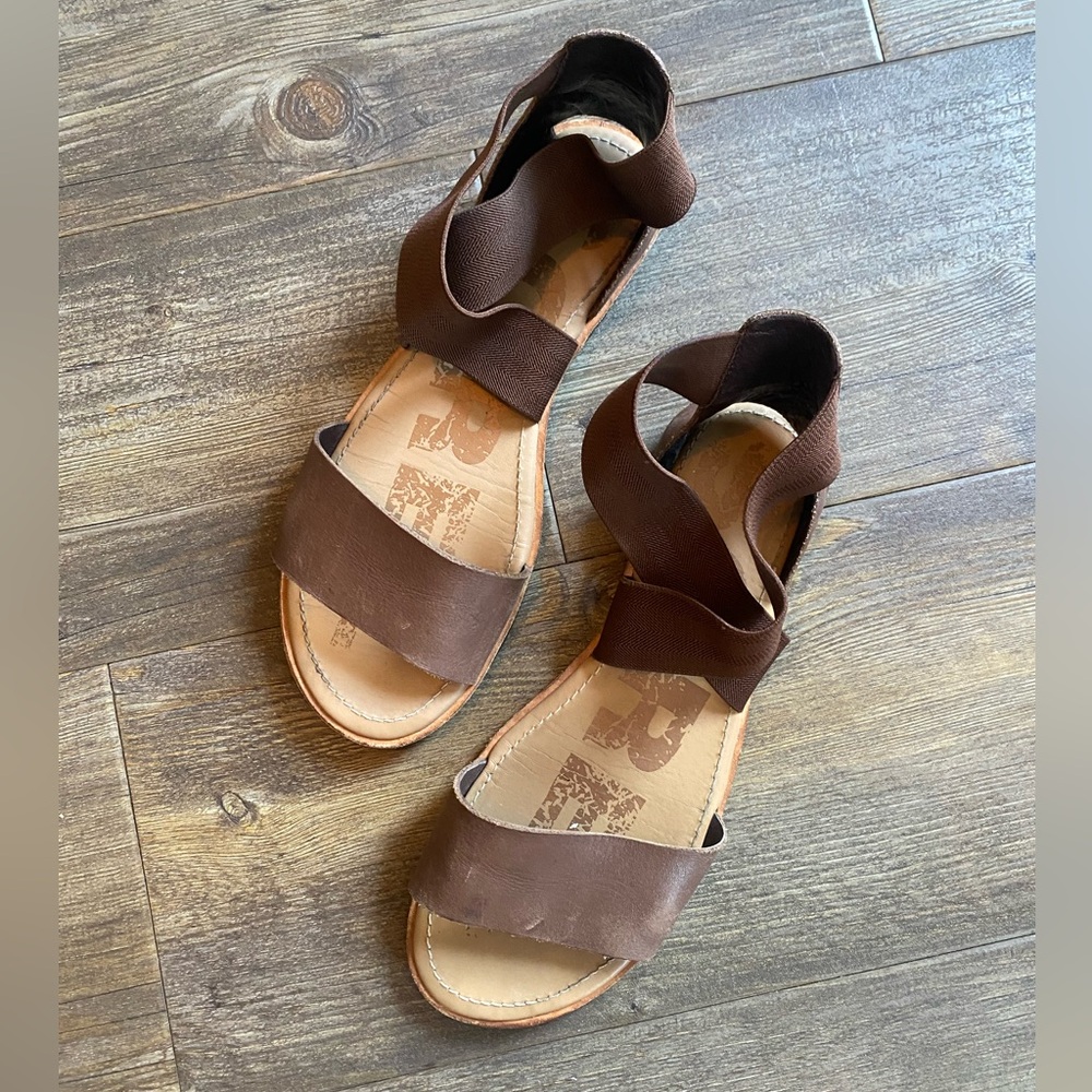 Sorel Ella Sandal